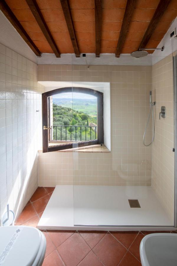 Hotel Vecchia Oliviera Montalcino Exterior foto