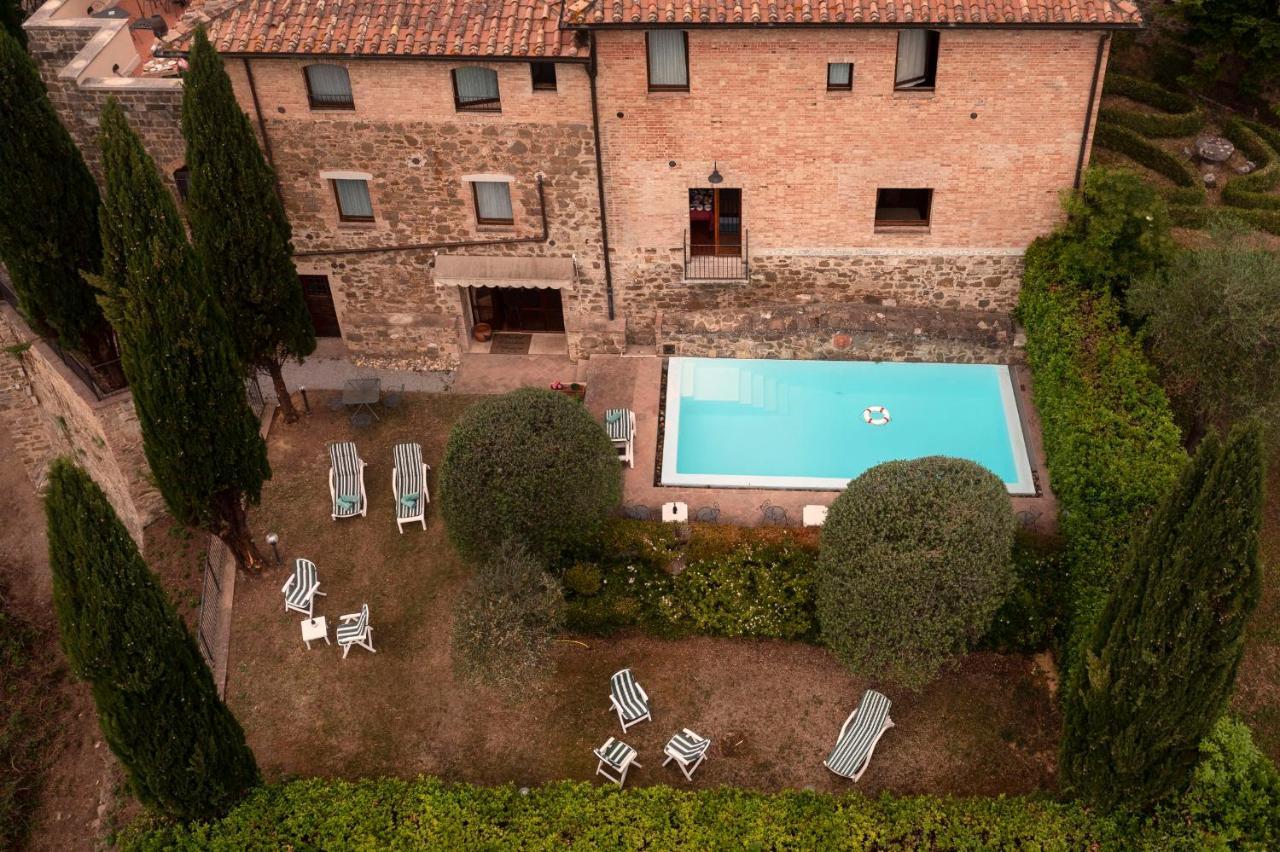 Hotel Vecchia Oliviera Montalcino Exterior foto